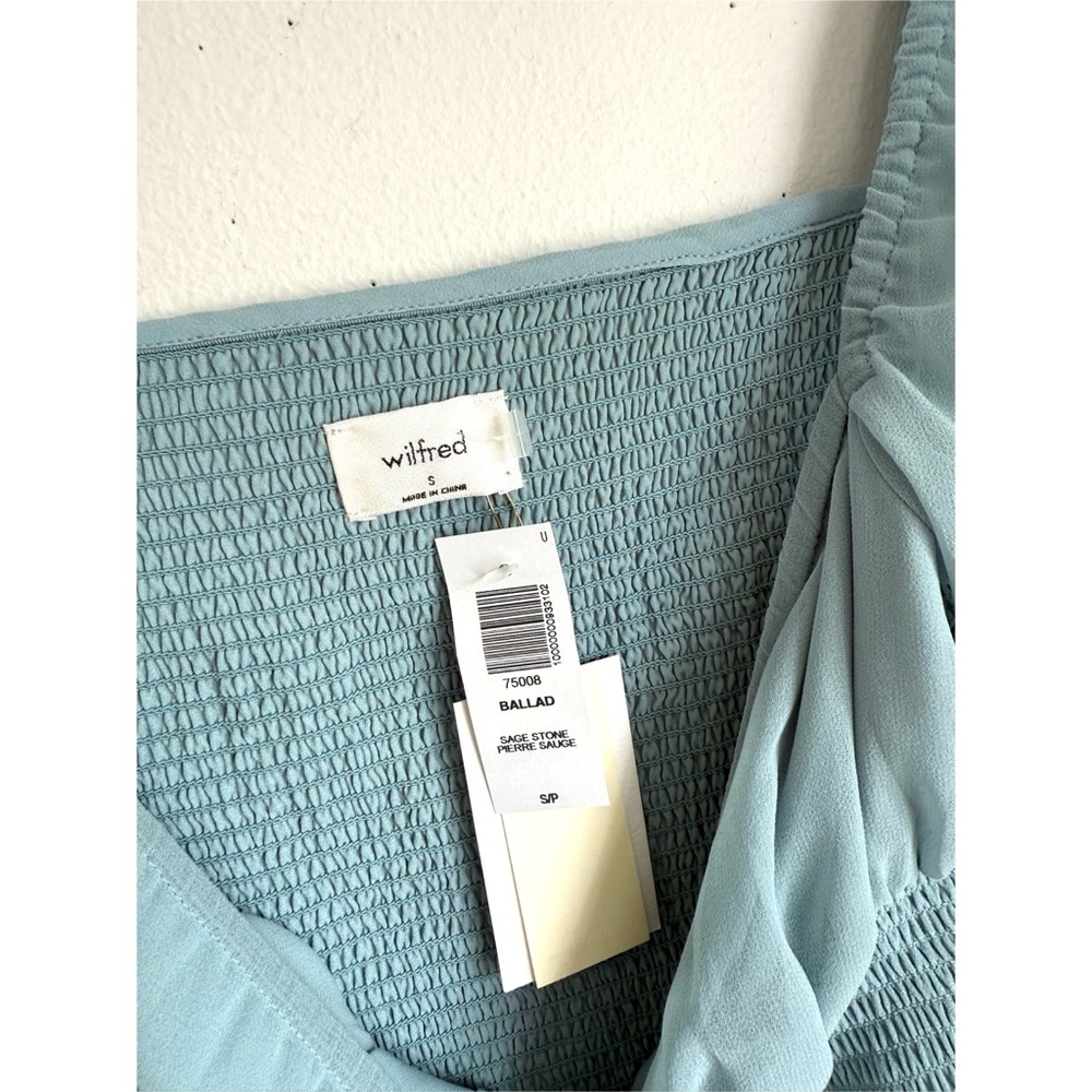 NWT Wilfred Aritzia Ballad Smocked Long Sheer Sleeve Dress in Blue - Picture 9 of 10